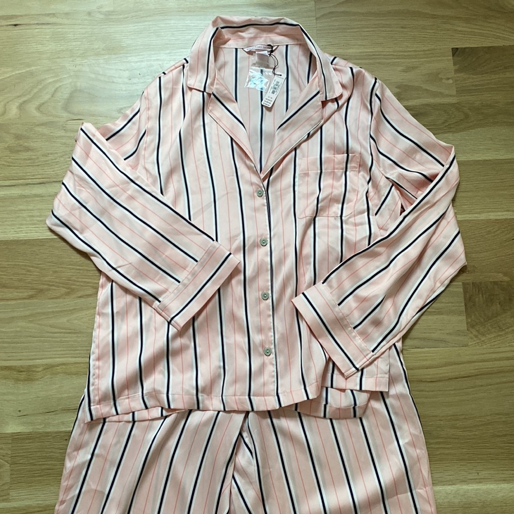 NWT! Victoria’s Secret Pajamas